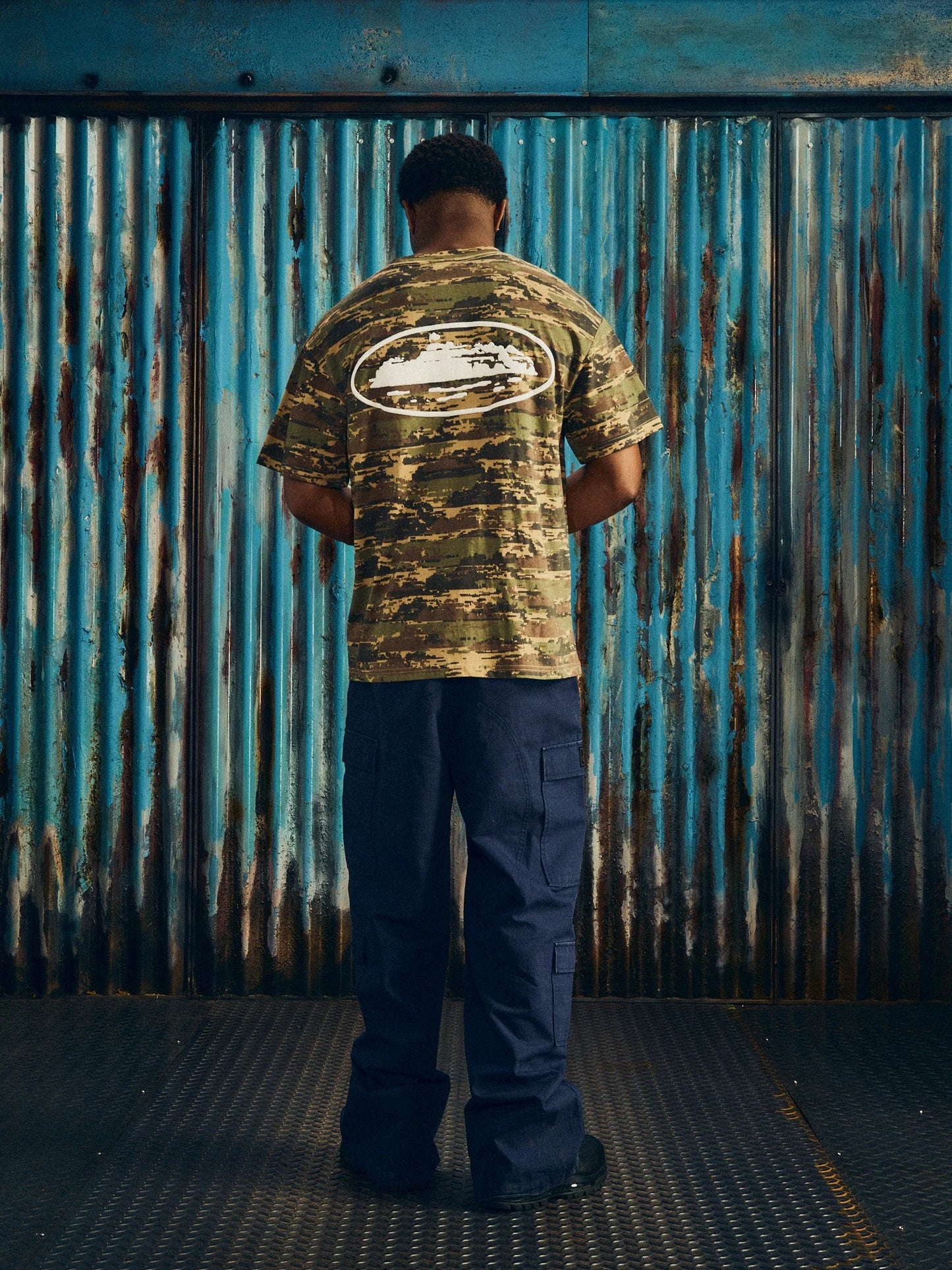 ISLAND PUFF PRINT TEE